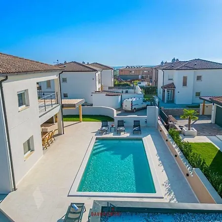 Dvor Comfortable Villa